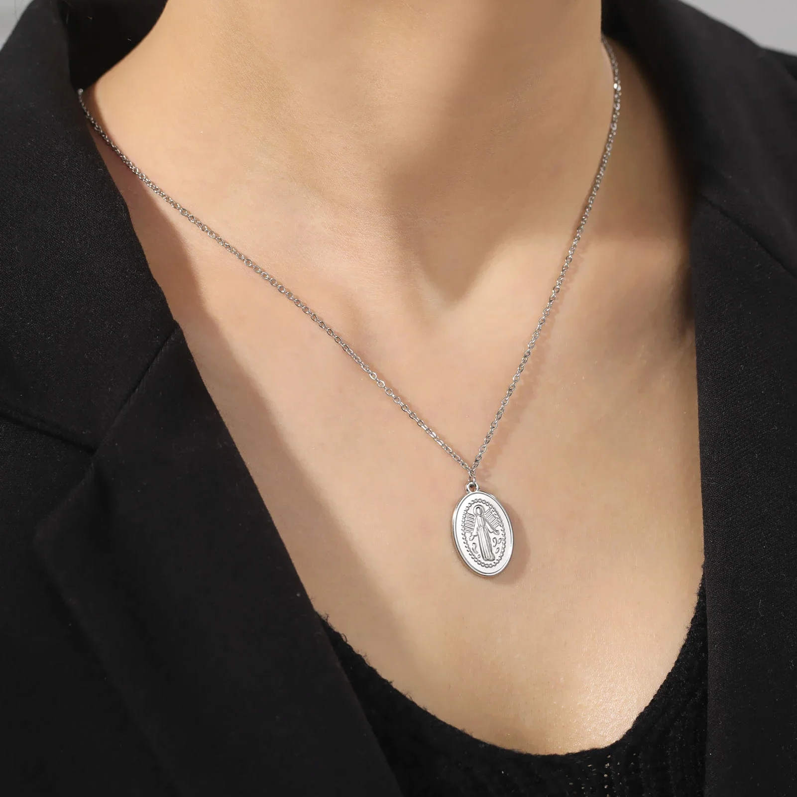 Skyrim مريم العذراء الدينية قلادة قلادة للنساء الفولاذ المقاوم للصدأ أم يسوع القلائد الكاثوليكية المباركة مجوهرات هدية #4