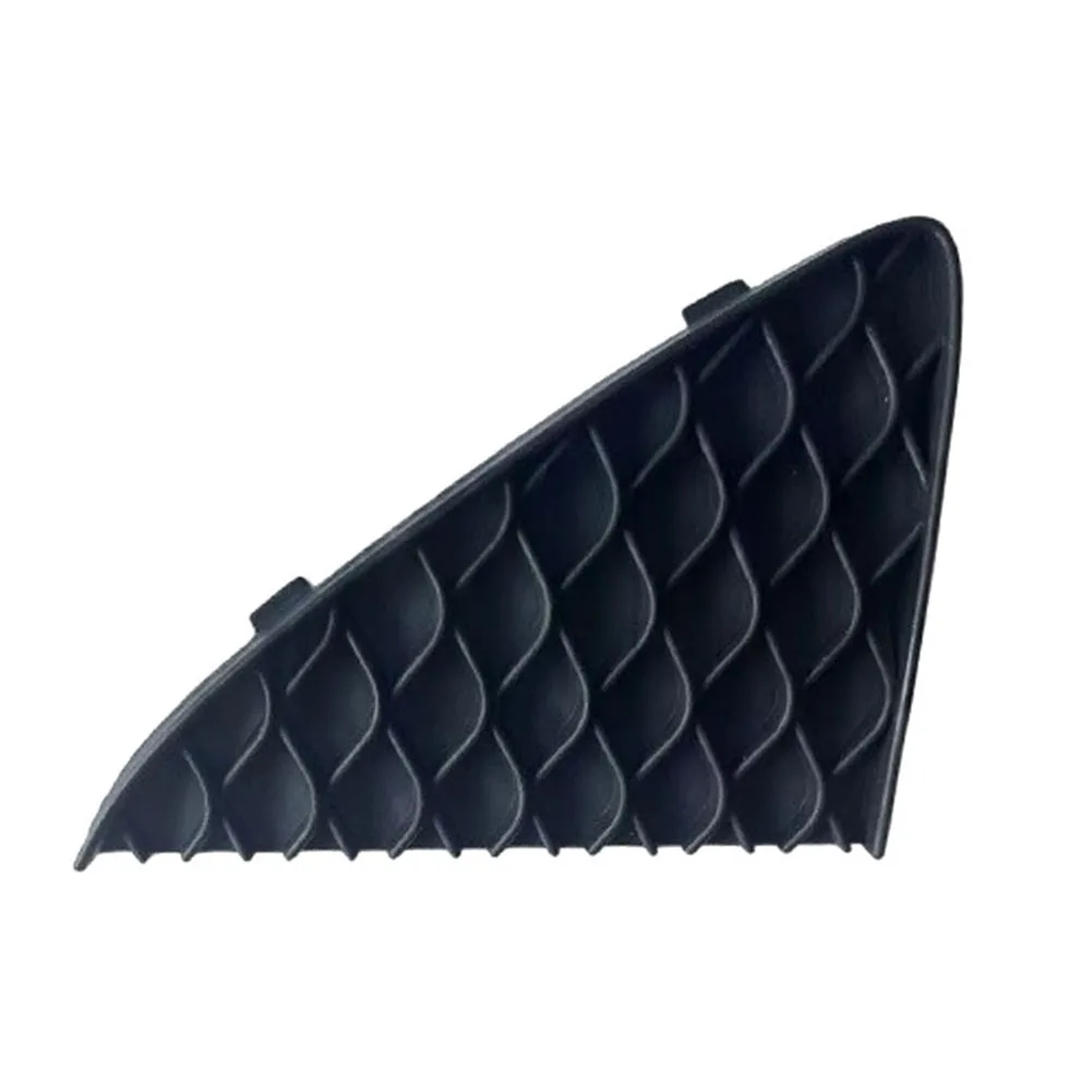 

Накладка на решетку переднего бампера для Mercedes B-класса W246 2016-2018, ABS, черная, OEM A2468852422, без модификаций