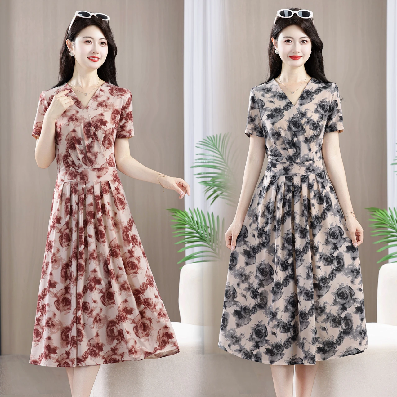 Modisches Kurzarm-Midikleid mit Vintage-Print, Sommerliches A-Linien-Kleid mit Taillierung, Elegantes V-Ausschnitt-Kleid mit Einsätzen, Damenkleidung