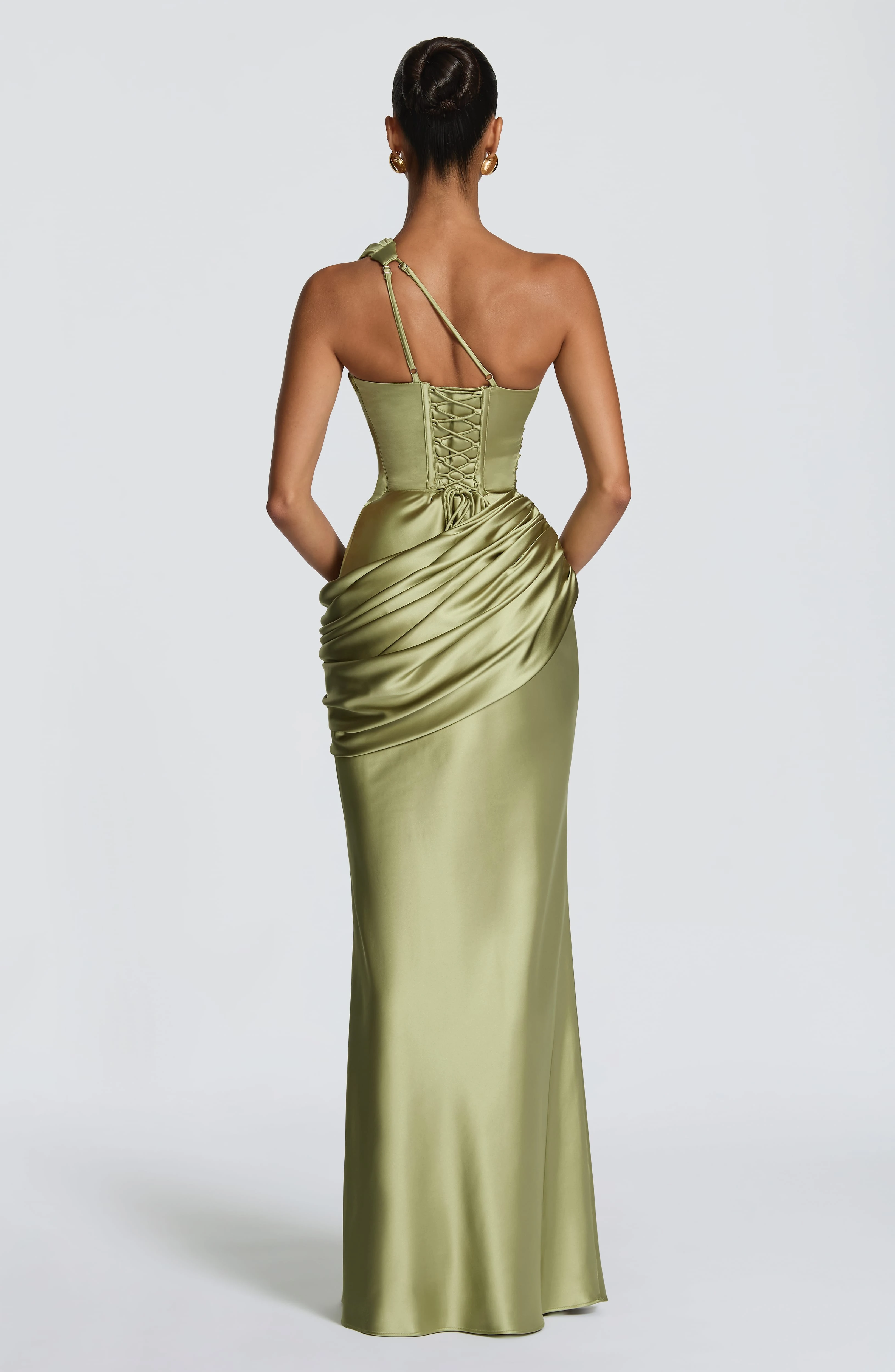 

Satin Backless Sexy Maxi Dress Women Elegant Halter Sloping Shoulders Sleeveless Lace-up Bodycon Club Party Long Dresses
