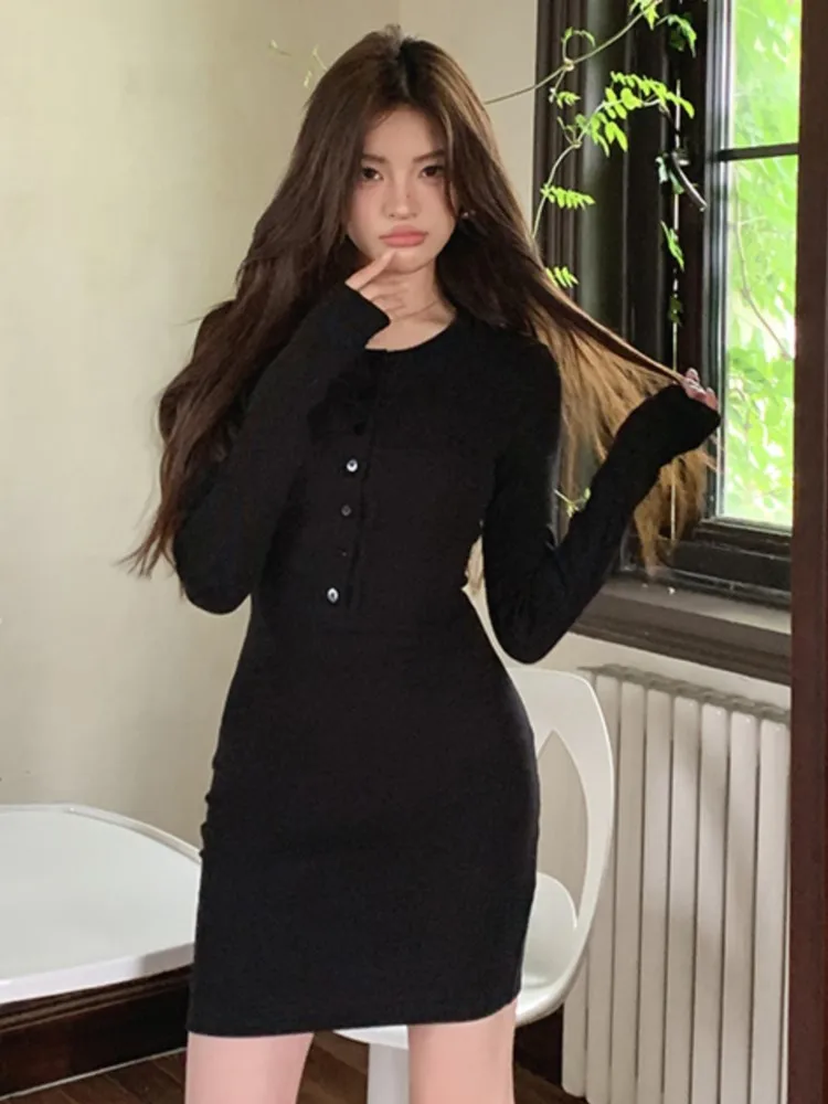 Herbst Bodycon solide kurze Kleider für Frauen Langarm schlanke einreihige koreanische Mode lässig Mini Vestidos Mujer 2024 neu