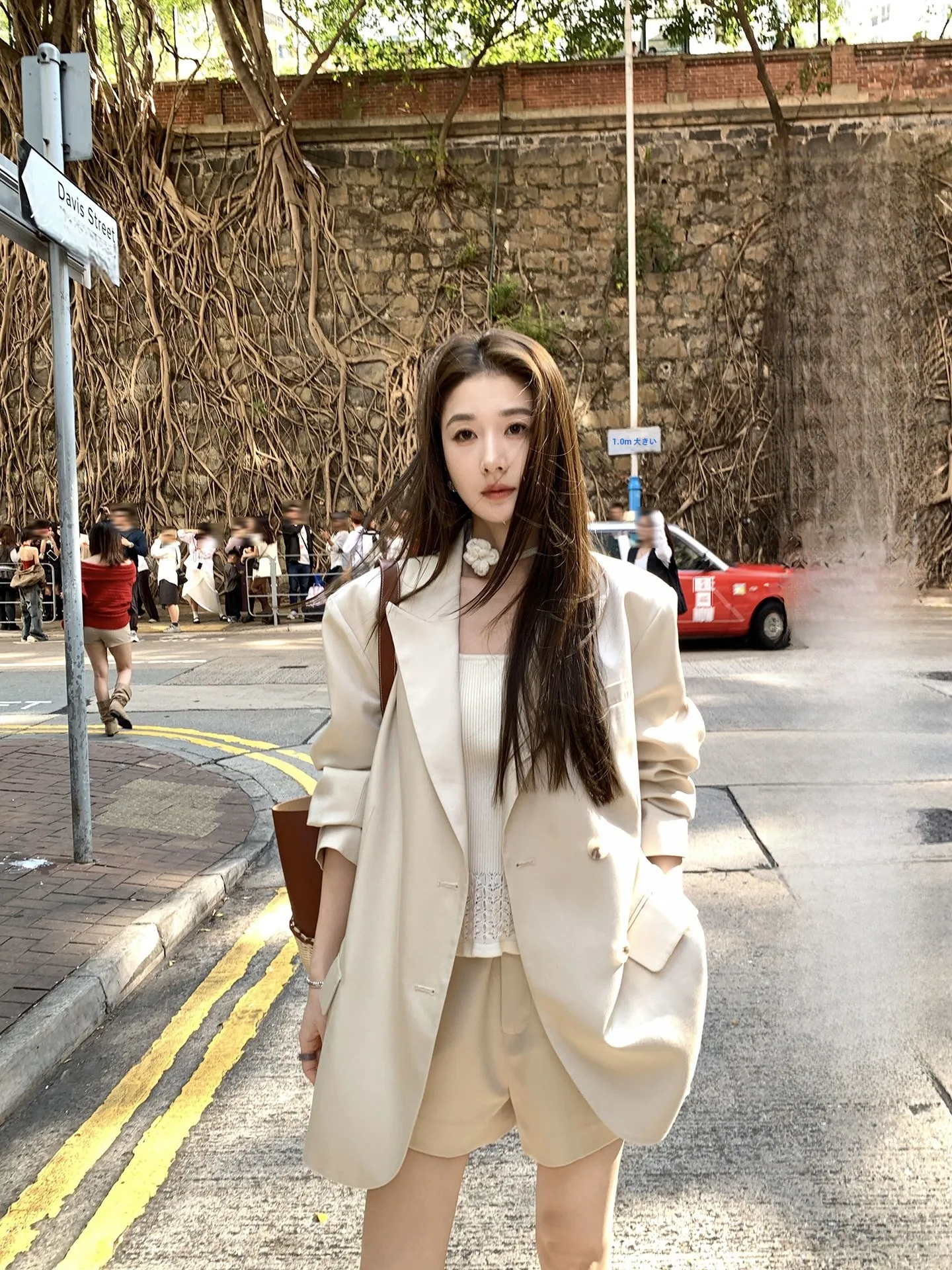 

Aboutpoem Summer Poem Ruched Personali Suit Jaet oulder Width Appropriate Loose Silhouette ort Pants Women's Faion