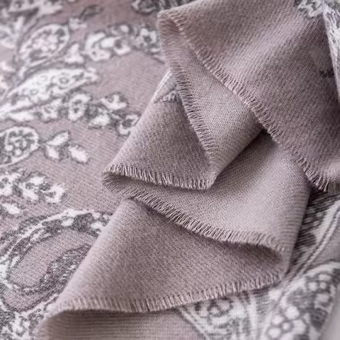 Luxurious Ethnic Style Fashionable Versatile Printed Scarf for Women with A High-end Feel and Anti Cold Imitation Cashmere Shawl