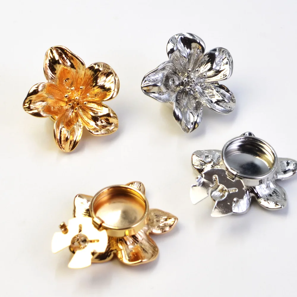 Metal Flower Button Cover Three-dimensional Floral Button Decoration Exquisite Transformation Accessory for Shirt Cuffs Collars