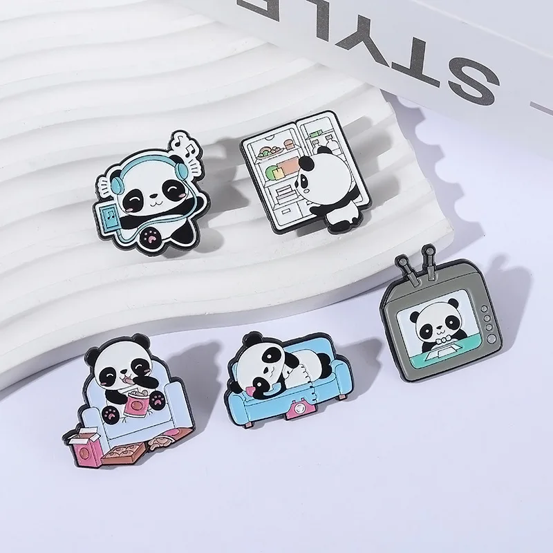 작은 판다 냉장고 TV 배지 창의적인 만화 귀여운 브로치 다용도 의류 백팩 칼라 핀