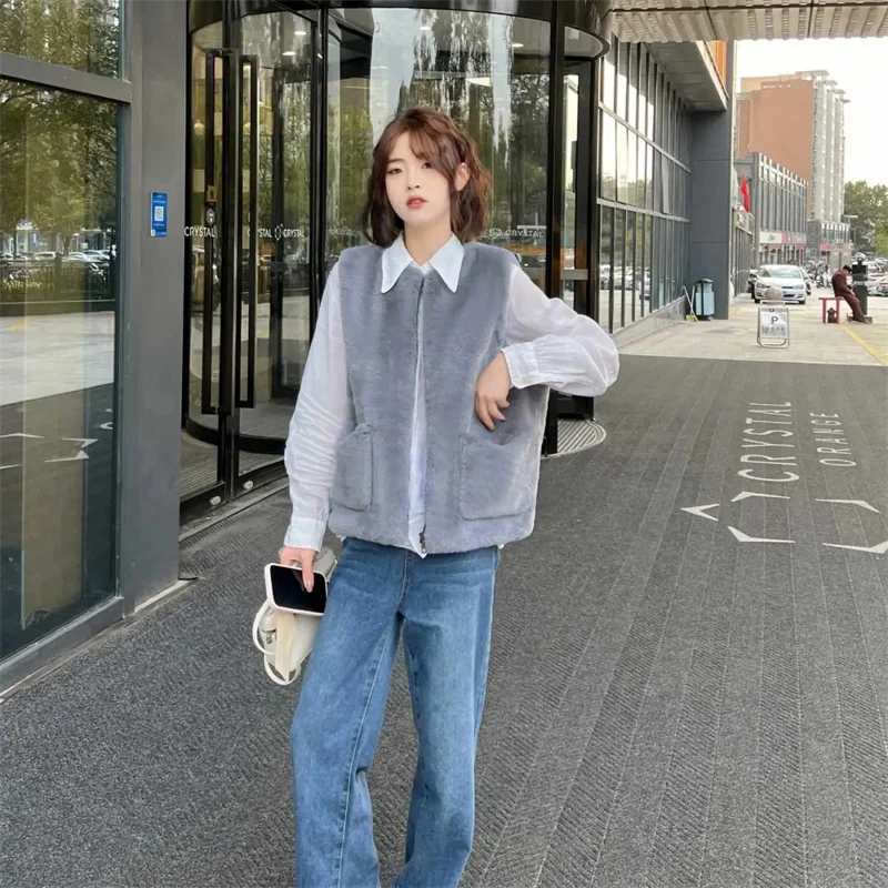Chaleco de piel de terciopelo de visón a la moda, abrigo para mujer, Otoño Invierno 2025, nueva integración de piel, chaqueta sin mangas, chaleco, prendas de vestir, Top femenino