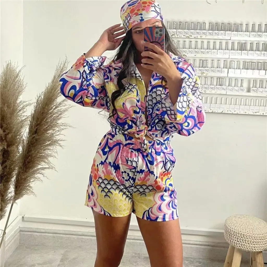 

Women's Casual Fashion Three-Piece Suit Beach Sunscreen Long Sleeve Shirt Shorts Turban European And American Style