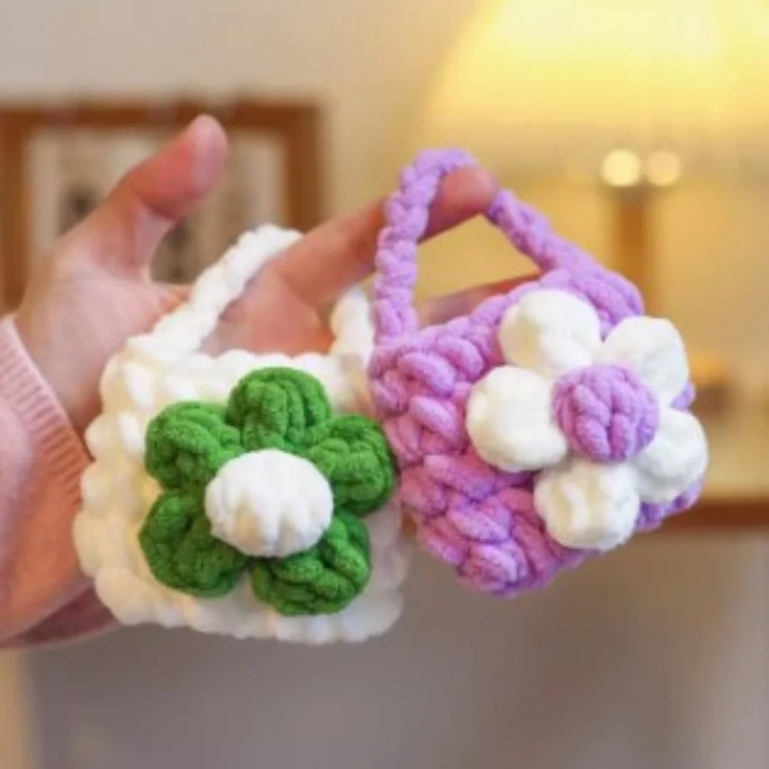 Finished Mini Crochet Bag Cute Earphone Bag Handmade Knitted Earphone Cover Protective Bluetooth Earphone Case Universal