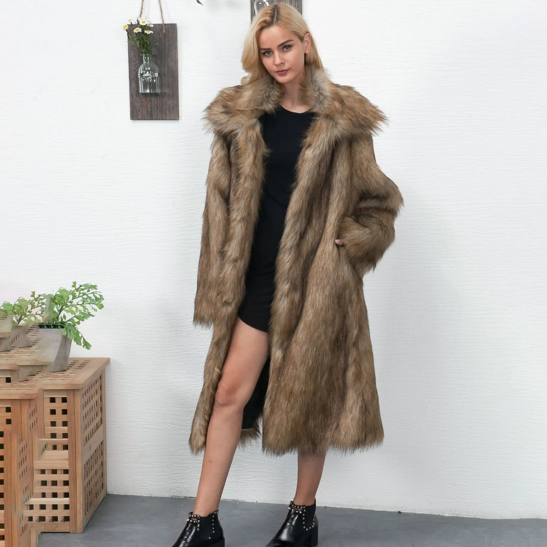 

High Street FashionFluffy Faux Fur Coat for Women, Elegant Loose Long Sleeve Jacket, Female Luxury Thick Lady Outerwear,