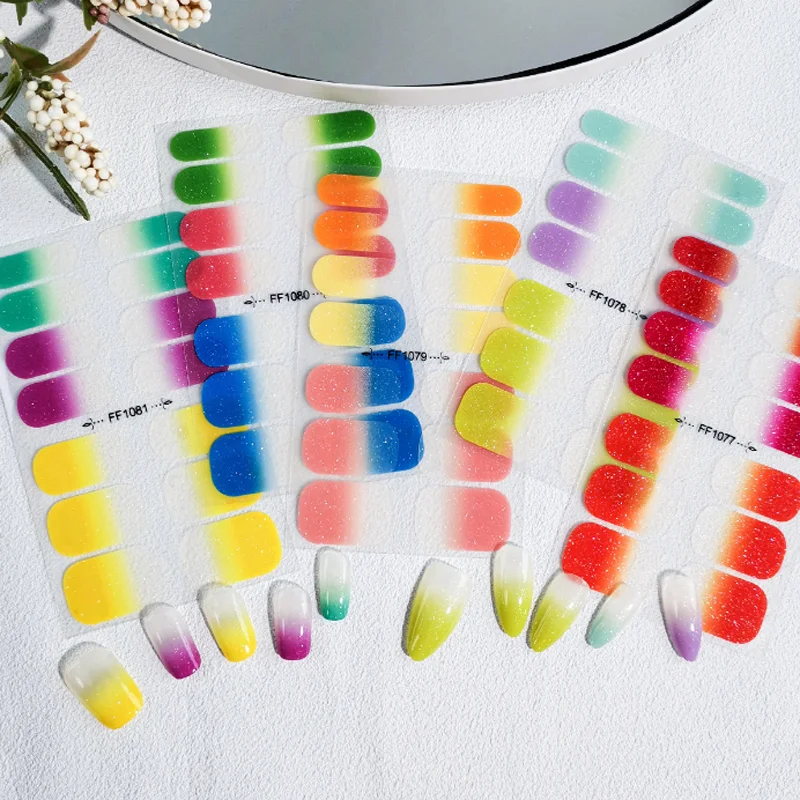 สติกเกอร์ติดเล็บลายกลิตเตอร์ไล่สีสันสดใส แบบกดติด ปิดเต็มเล็บ พร้อมกาวในตัว สำหรับตกแต่งเล็บ