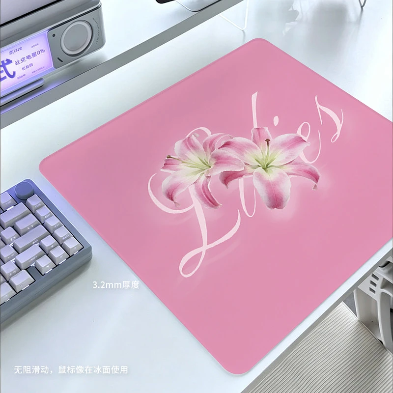 Simple Pink Lily Flower Fashion Glass Mouse Pad Large Custom Frosted Surface Desk Mat Tempered FPS Office Pad Gaming Accessories