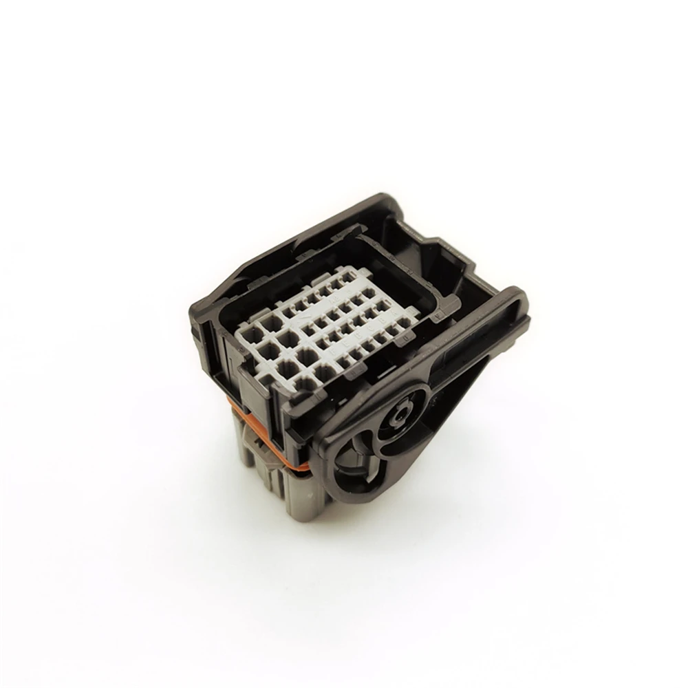 7287-0190-40 32Pin Waterproof Automotive Connector Female Hybrid 0.64mm 1.5mm Black for ECU Wiring