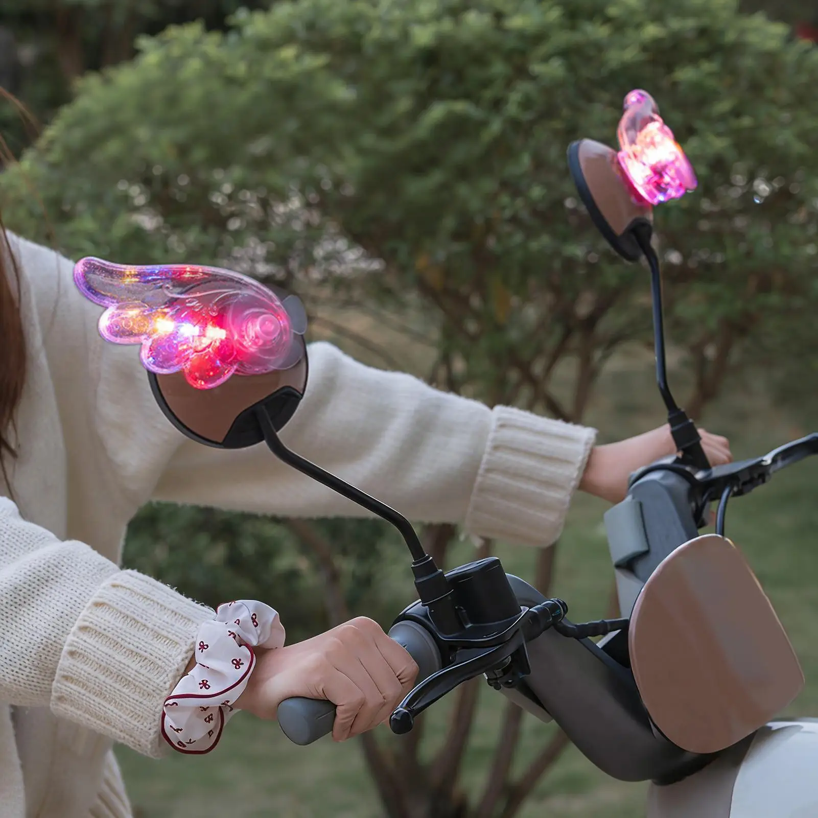 

Electric Scooter Decorations Cute Wind Energy Ornament Waterproof Motorcycle Decorative Wing For Rearview Mirror Bicycle Vehicle