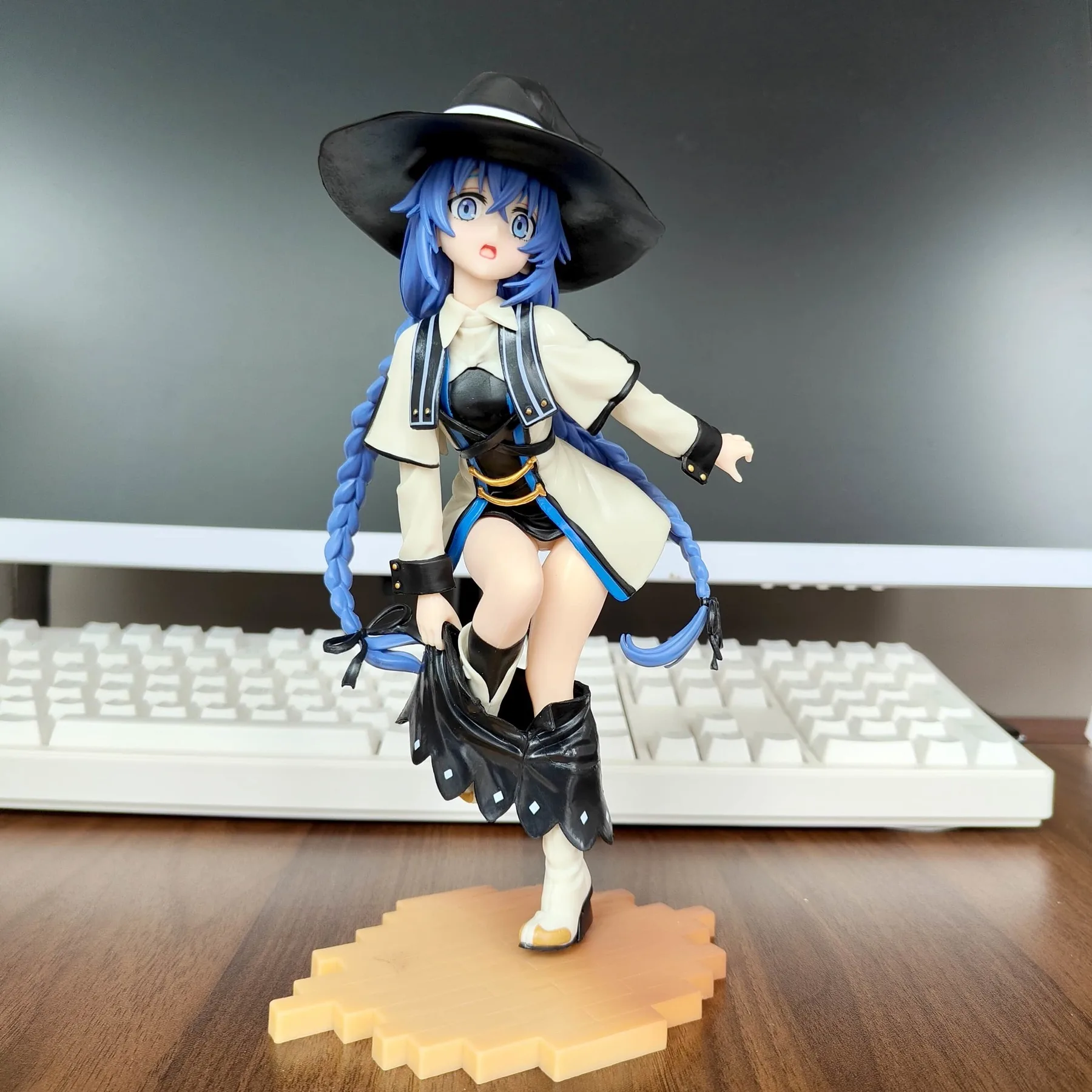 تمثال Mushoku Tensei Roxy Migurdia تمثال التناسخ العاطلين من مادة PVC مجموعة نماذج الرسوم المتحركة ألعاب تزيين سطح المكتب