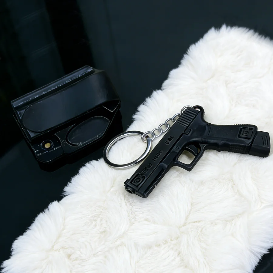 1 Stück Mini-Pistolenmodelle aus umweltfreundlichem Material, coole Pistolen-Schlüsselanhänger, Accessoires für Kinder und Männer, Weihnachtsgeschenke – Detail 4