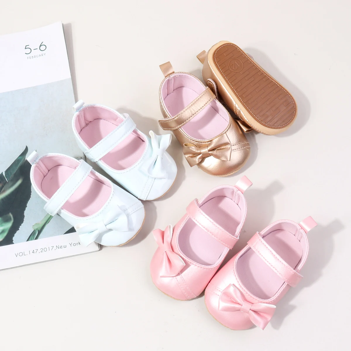 

2025 Spring And Autumn Baby Girls First Walking Indoor Outdoor Toddler Shoes For 0-18M Princess Shoes With TPR Sole