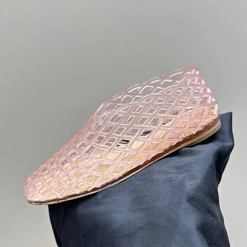 صنادل كريستال نسائية مخرمة صنادل كريستال صيفية مريحة ومسطحة مجموعة جديدة 2025