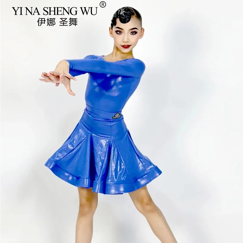 Nuovo vestito da ballo latino per ragazze Costume da spettacolo diviso a maniche lunghe in pelle brillante per bambini Cha-cha Samba Abbigliamento da palcoscenico professionale