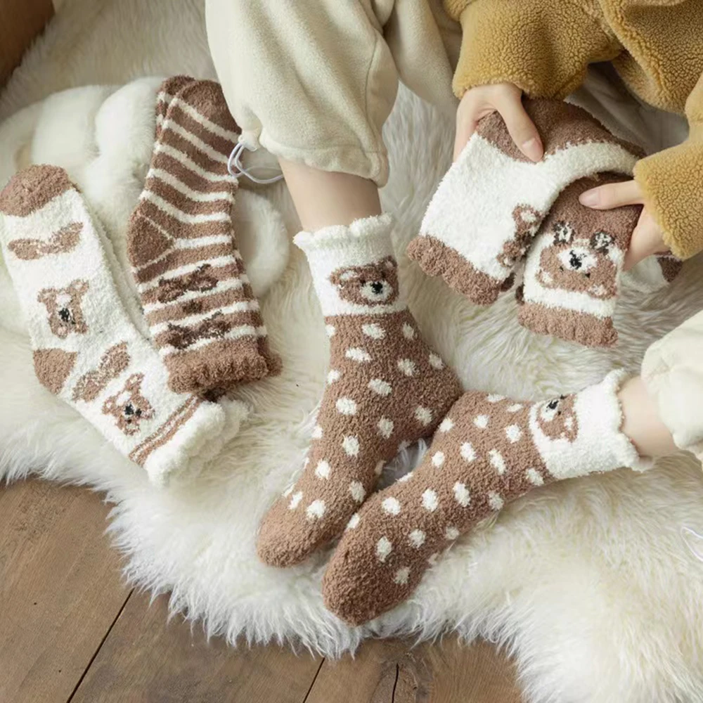 2/3 Pairs Cute Coral Velvet Women\'s Socks Thickened Non Shedding Winter Home Sleeping Socks Bear Insulation Mid Calf Floor Socks