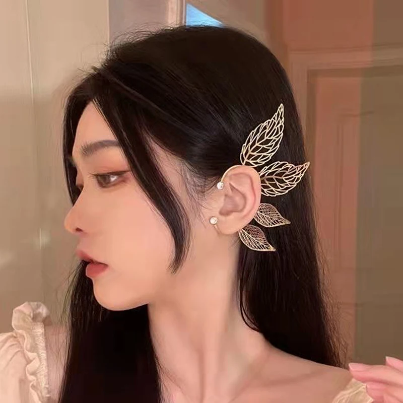 1 Pc Chic Elf Ear Cuff Maple Leaf Hollowed Zircon Leaf Cosplay Fairy Earring Clips for Women Girls Wedding Ear Cuff Jewelry
