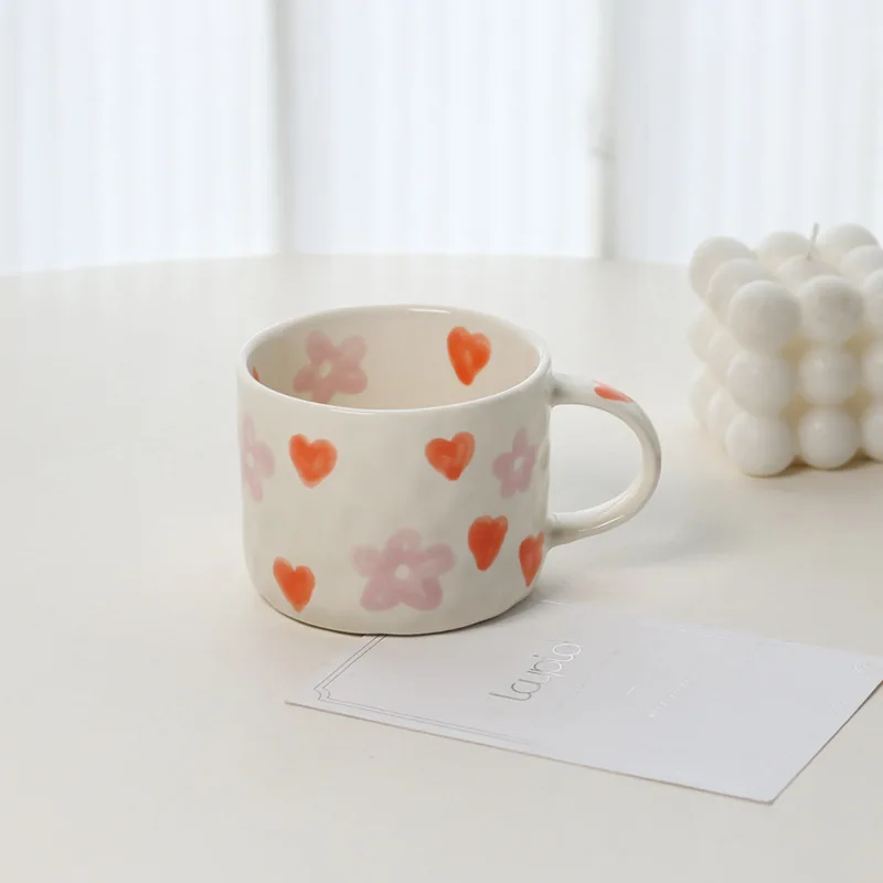 Tazza da caffè Patterm a cuore da 300ml 10 once tazza in ceramica dal Design unico di personalità creativa con manico regalo adorabile per Besties