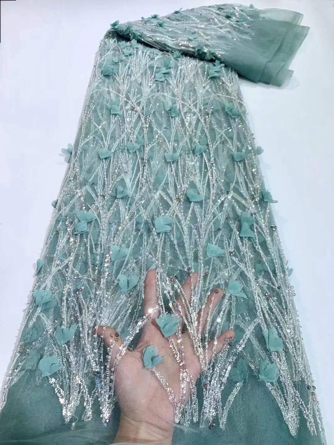 

Luxury African Beads Lace Fabric 2024 High Quality French Groom Embroidery Sequins Lace Fabrics for Sewing HXH5980