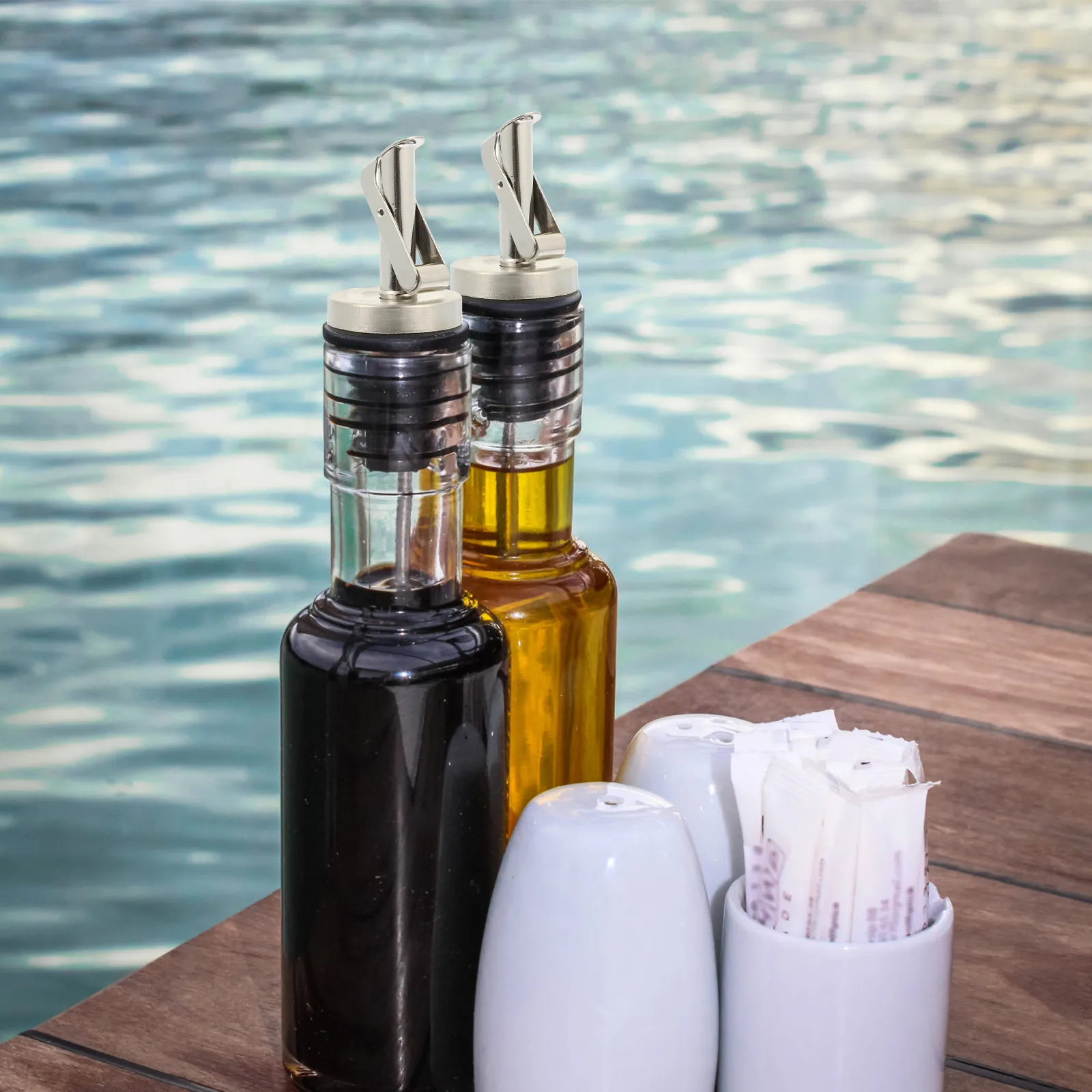2Pcs Oil Bottle Pourer Nozzle Set Exquisite Workmanship Leakproof Angle Design for Olive Oil Soy Sauce Vinegar Dispenser