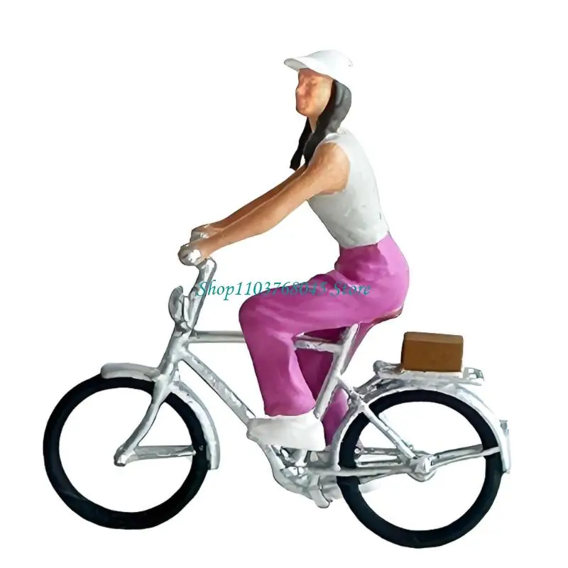 R53F Mini Bike Riders Resin Statues Creative Dioramas Display DIY Architecture Model