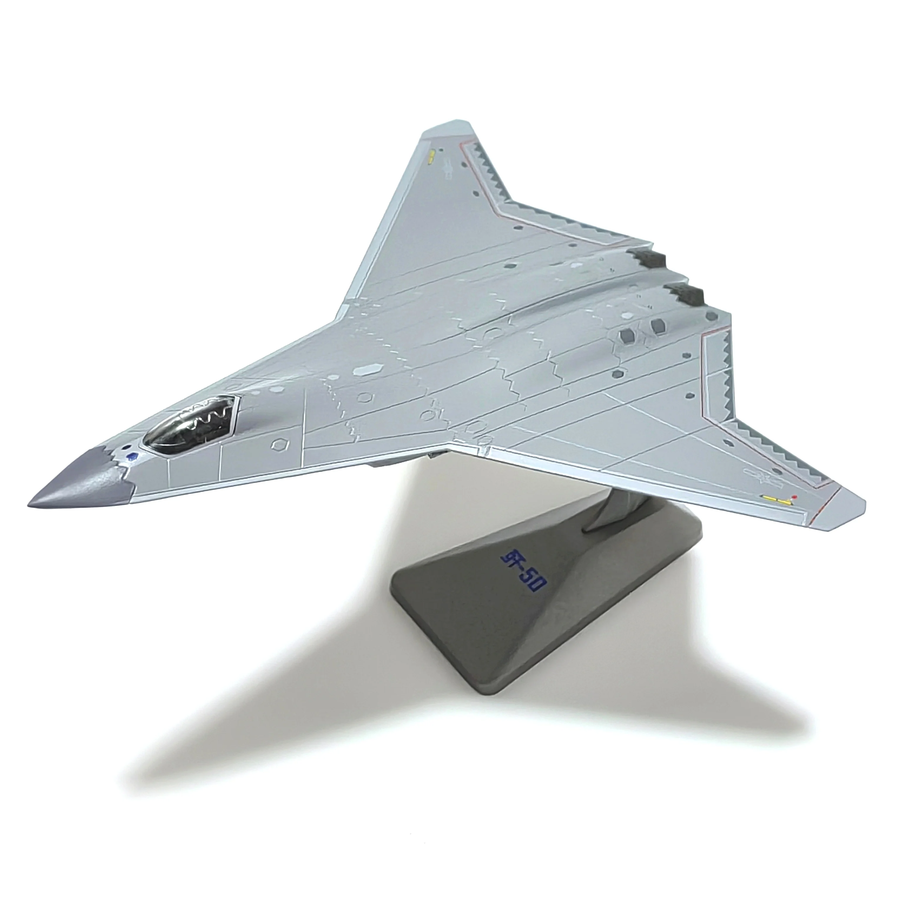 J50 1/144 Scale Metal Model Airplane (Including Base) Scale Model Home Placement, Collection Decoration Creative Gift Christmas