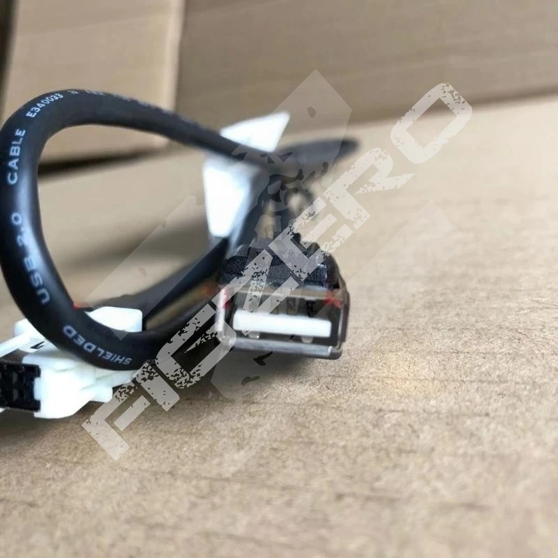 23596829 Genuine USB Cable Socket Connector Navigation Host Card Reading Interface for Baojun 510
