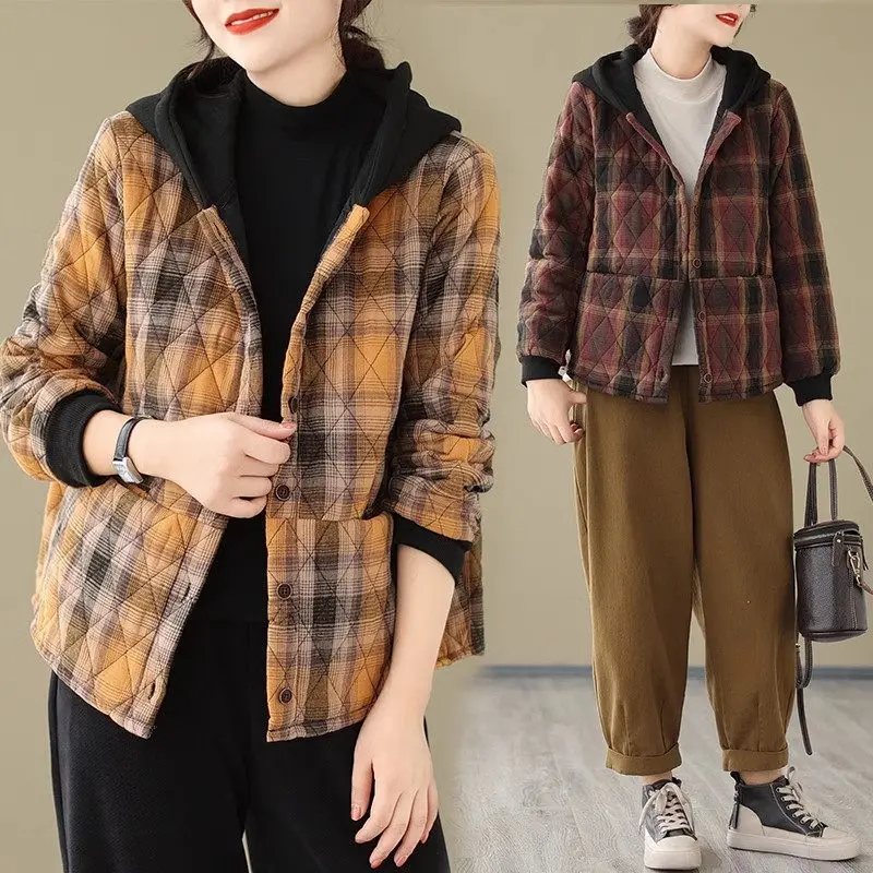 2023 Autumn/Winter Quilted Jacket Women\'s Art Retro Large Size Loose Thickened  Warm Plaid Short Linen Cotton Jacket Z3635