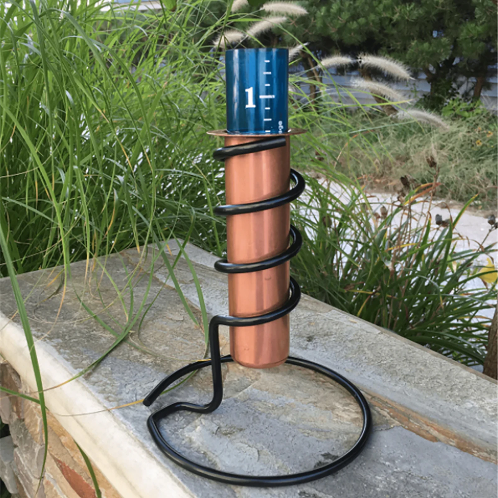 Unique Copper Rain Gauge High Accuracy Garden Floating Rain Measure Gauge for Outdoor Garden Lawn Backyard Patio Pathway