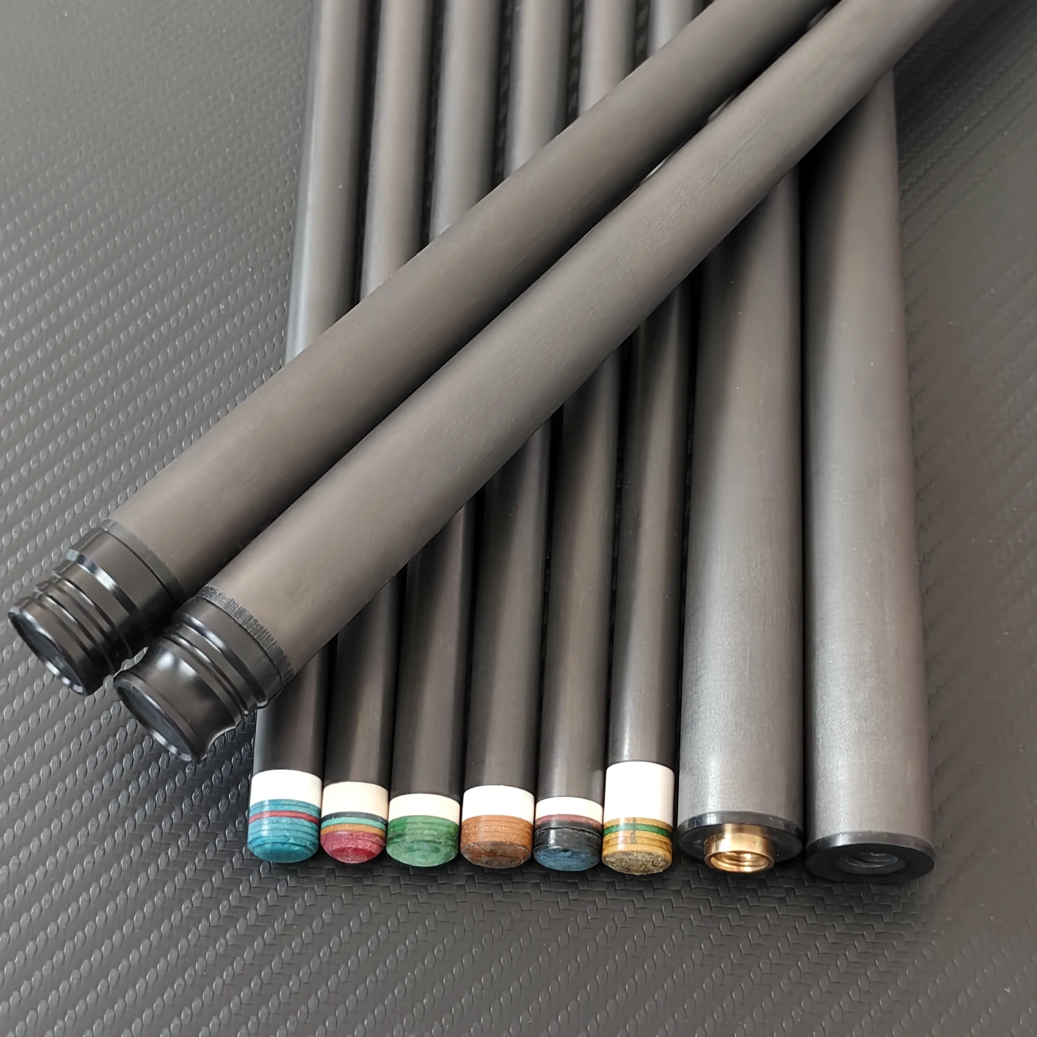 

Premium Quality Billiard Pool Snooker Customized 9.5mm 10mm 11.5mm 11.8mm Blank Carbon Cue Shaft Black 120g 1/2 Split Center