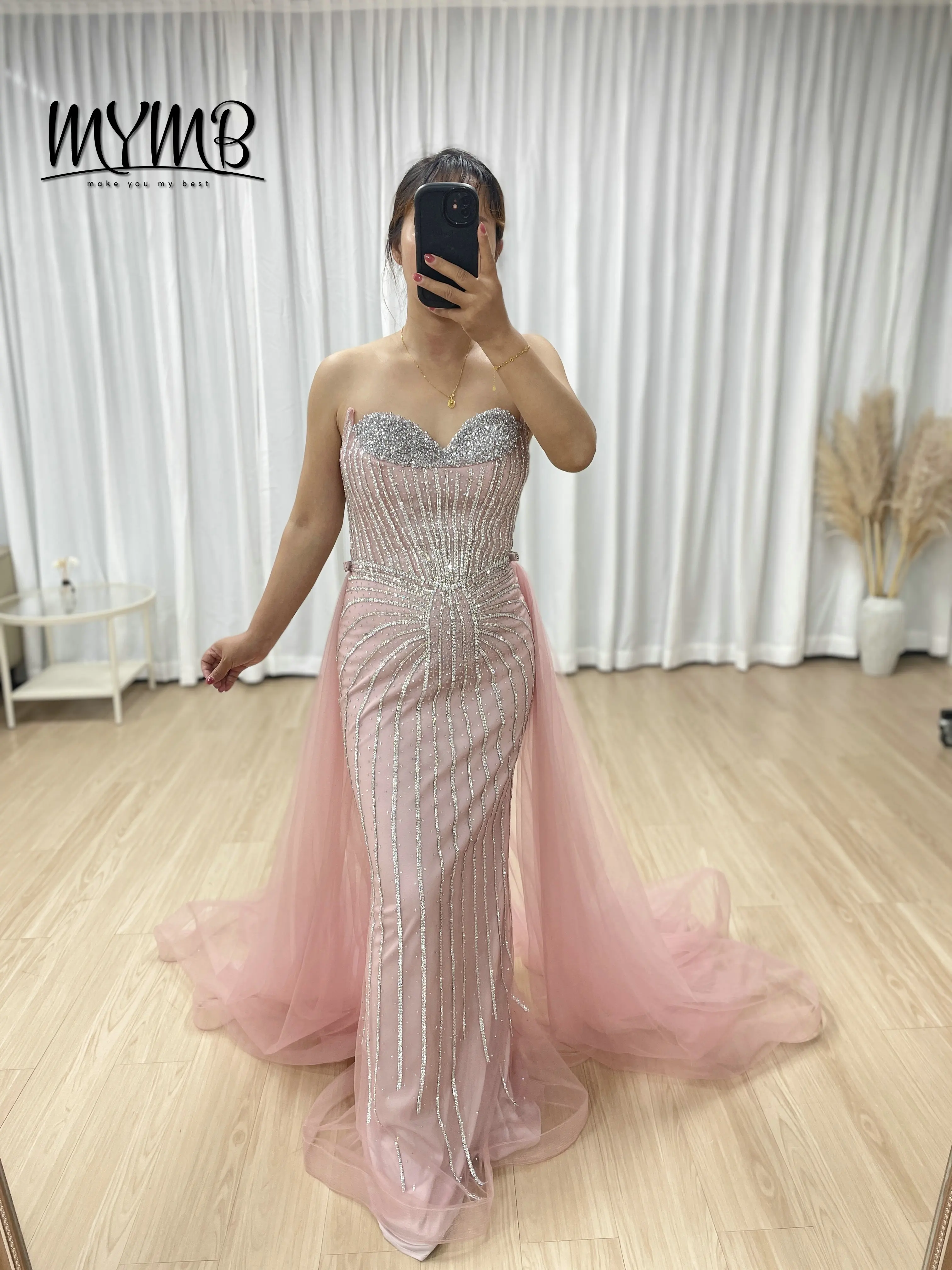 

MYMB Luxury Gorgeous Mermaid Evening Gown Embellished With Stunning Beaded Embroidery and Elegant Detachable Back Skirt MB40365B