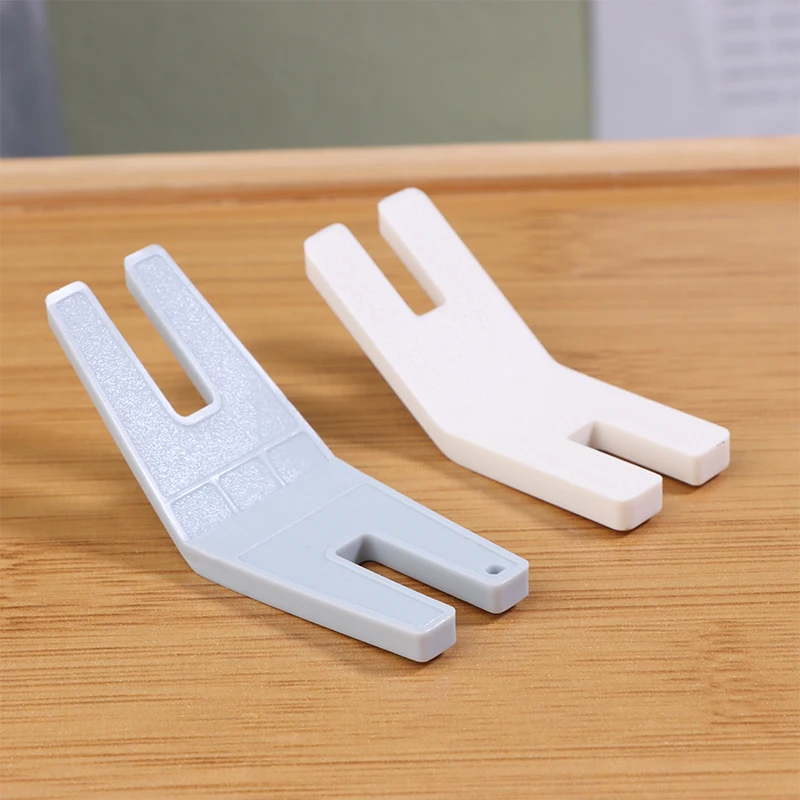 1Pc Plastic Sewing Machine Presser Foot Tool Plate Seam Gusset Plate Straight Stitch Foot Sewing Seam Guide For Sewing Machines