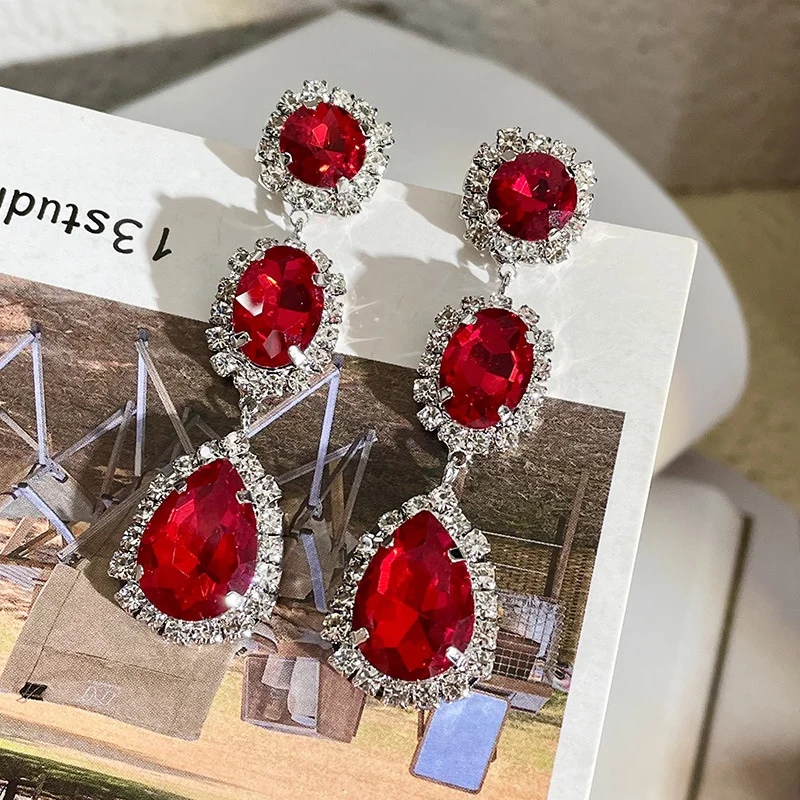 Exaggerated design of water droplets, luxurious red temperament, exaggerated earrings long earrings wine red rhinestone earrings