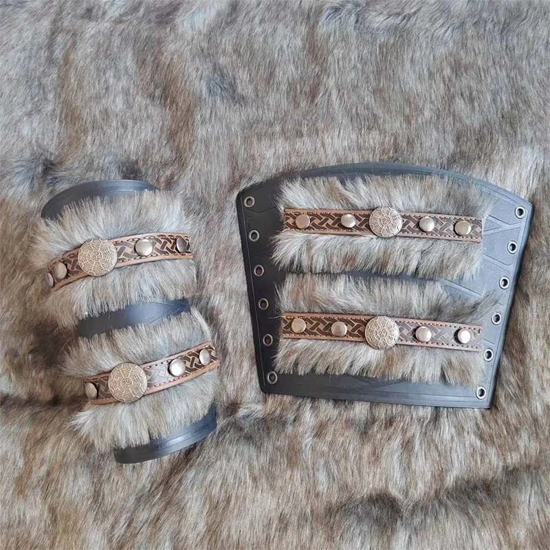 2 Pcs Medieval Viking Knight Wristband Velvet Faux Fur Bracers PU Leather Pirate Gauntlet Wrist Guards Gothic Cosplay Costume