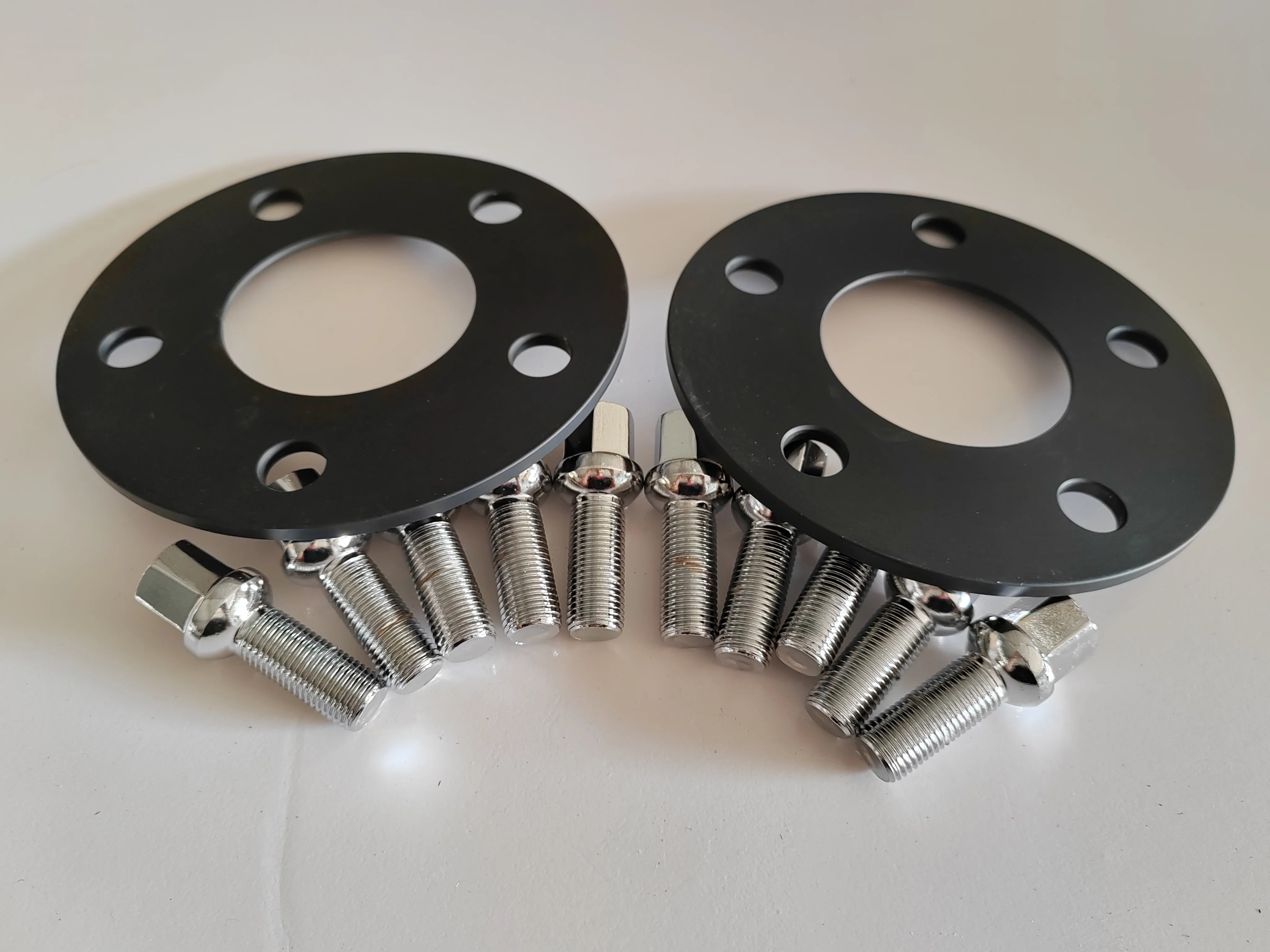 Car Accessorie 2pcs 5mm 5x112 Wheel Spacer 66.6 Hub For Mercedes Benz A-Class, B-Class, C-Class |10pcs 14x1.5 Ball Type Bolts