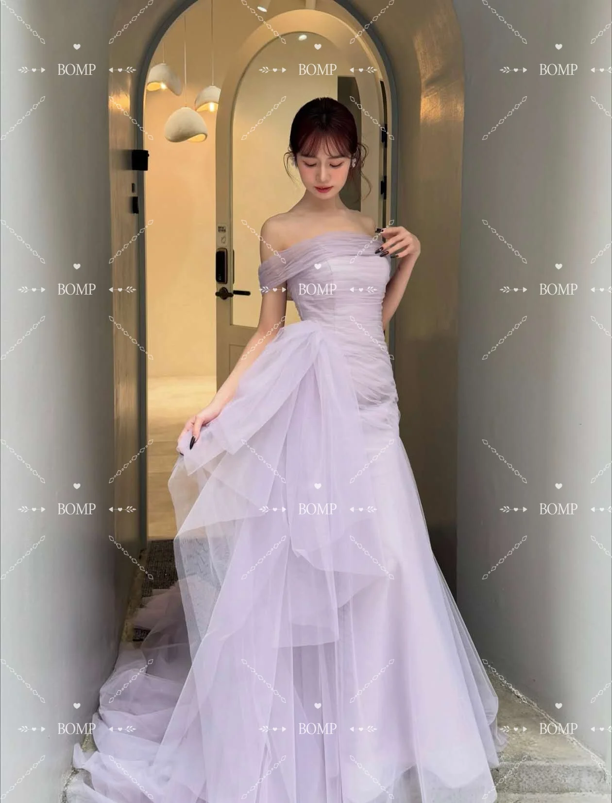 

BOMP Classic Lavender Wedding Party Dress Off Shoulder Sweep Train Korea Photo Shoot Bridal Reception Gown Customized 웨딩드레스