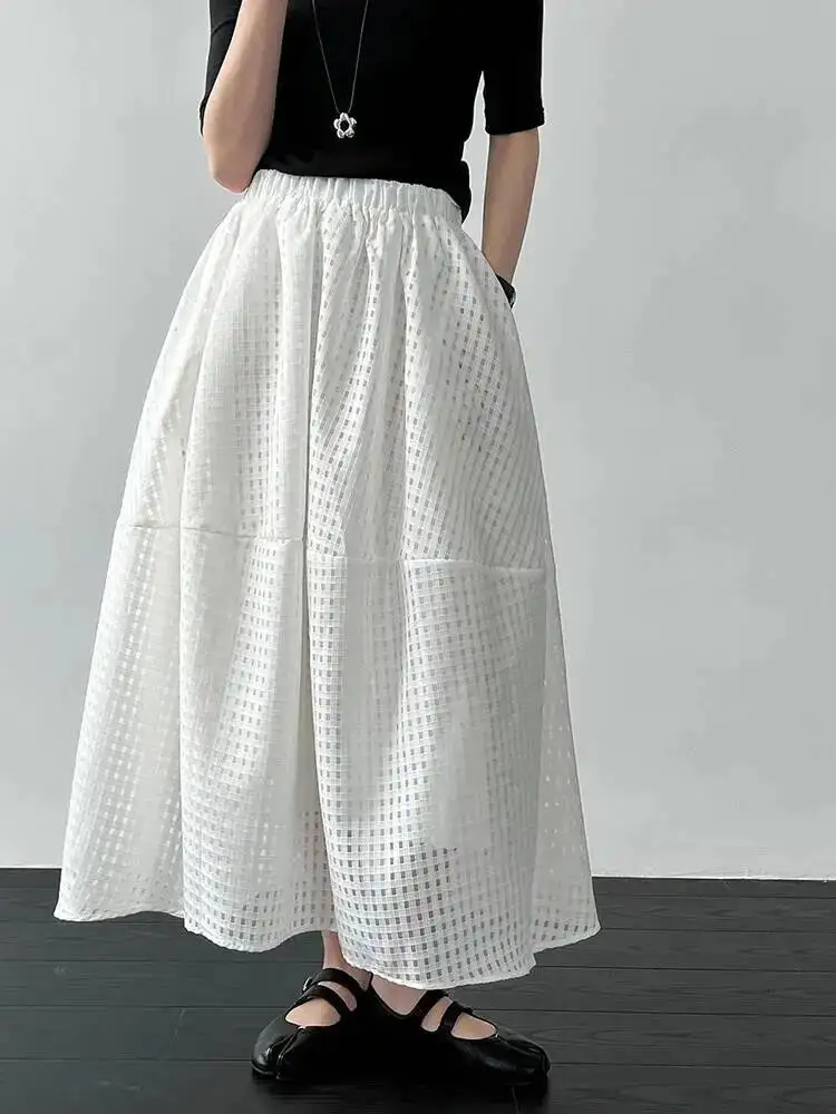 

High Elastic Waist White Plaid Hollow Out Casual A-line Half-body Skirt Women Fashion Tide New Spring Autumn