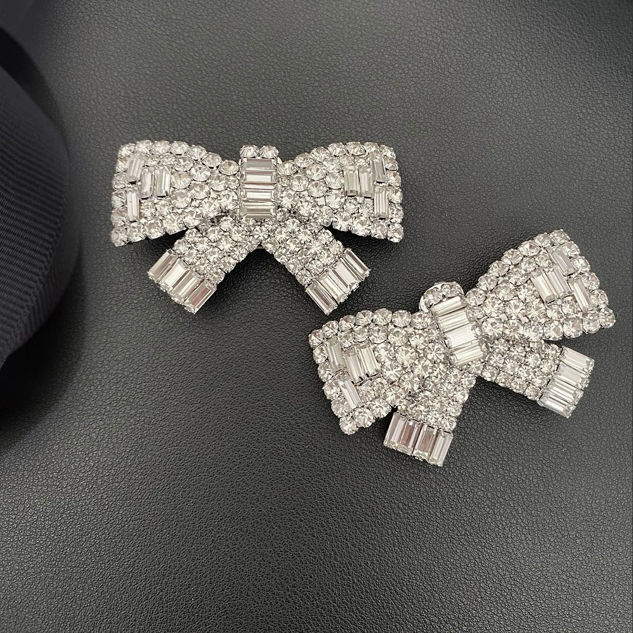 New Jewelry & Accessories Vintage Style High-Quality Crystal Three-Dimensional Bow Ear Clip Earrings For Women's Parties & Gifts