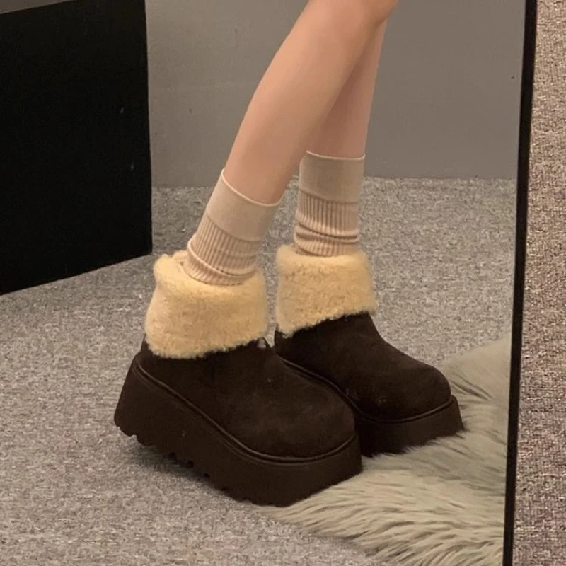 

Зимняя нескользящая верхняя одежда на толстой подошве, зимние сапоги, модная плюшевая зимняя обувь, женская элегантная корейская повседневная обувь большого размера