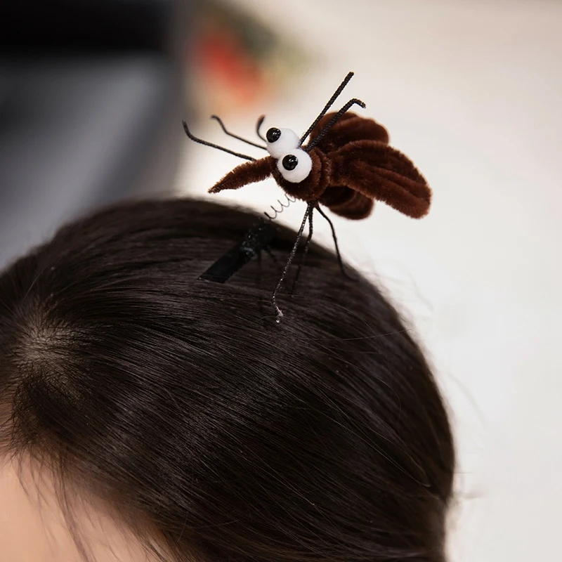 1 Stück simuliert ‌ Mückenspule ‌ Haarspange Plüschtiere Weiche gefüllte Insecta-Puppe ‌ Mückenspule Plüsch ‌ Haarspange – Detail 13