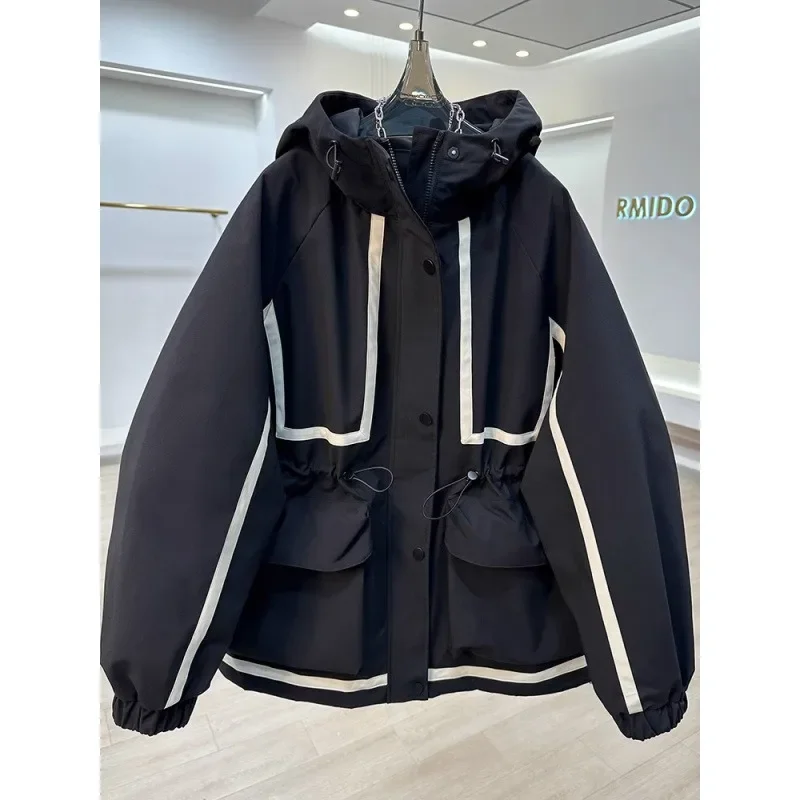 

High-end Ribbon Stitching Contrast Jacket Women's Spring Leisure Loose Slim Fashion Zipper Drawstring Hooded Short Trench Coat
