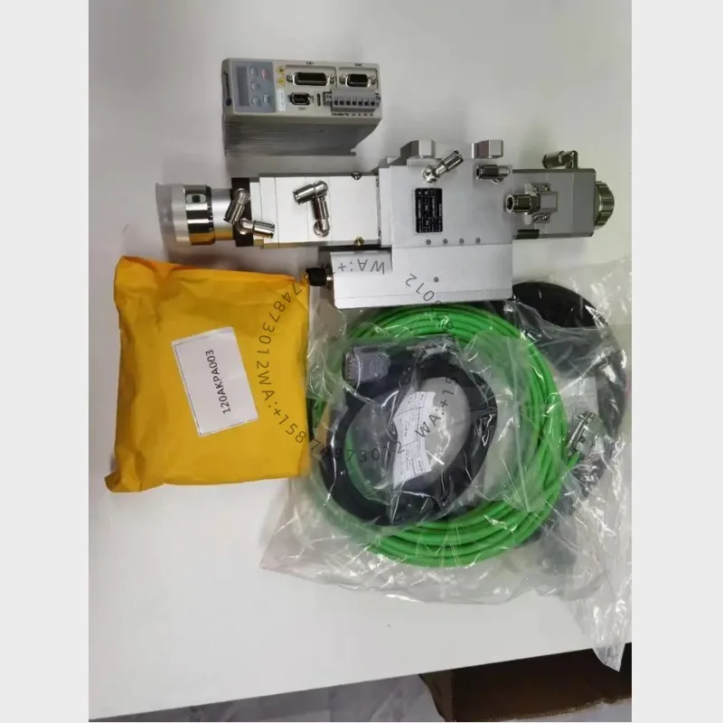 High Stability Las erHead  BM110 Manual Focus  for 3000w Fiber Las erCutting Mach ine Head Las er10 w