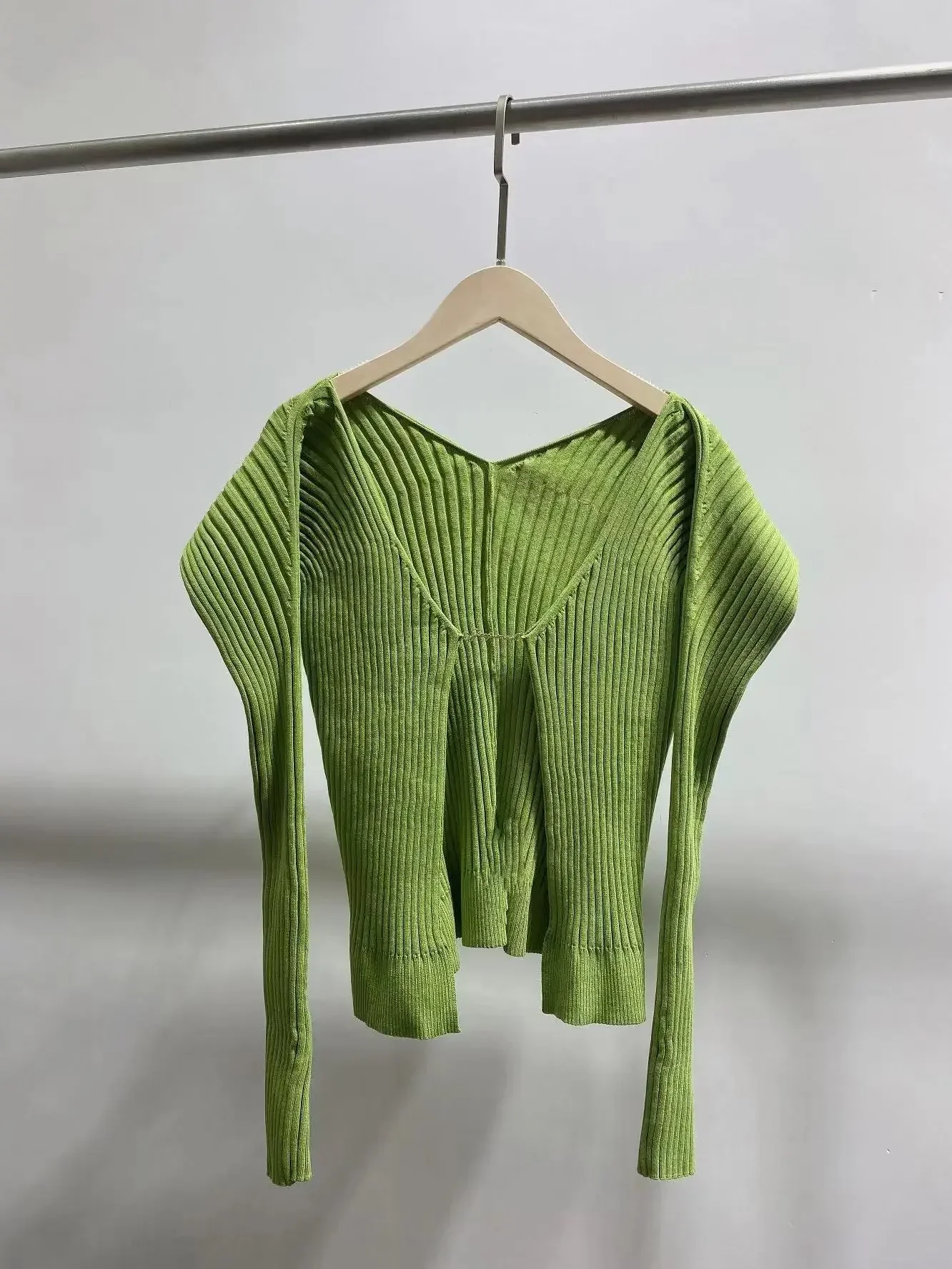 Women\'s Green Simple Knit Cardigan Long Sleeve Casual Comfortable Top