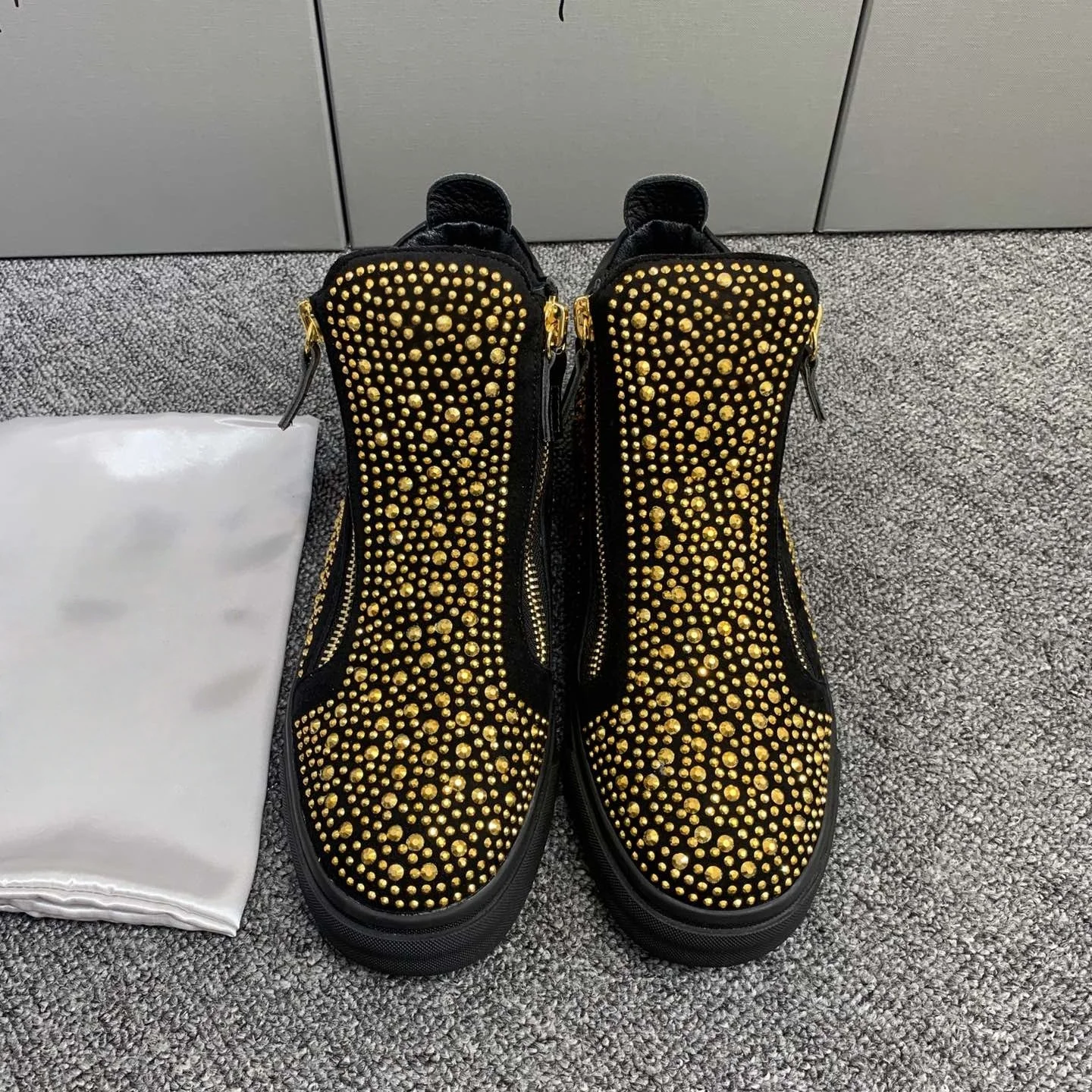 

Top Casual Sneakers for Men Brand Designer Women High-top Tennis shoes 35-48 Luxury Genuine Leather GZ Sports shoes ABA840