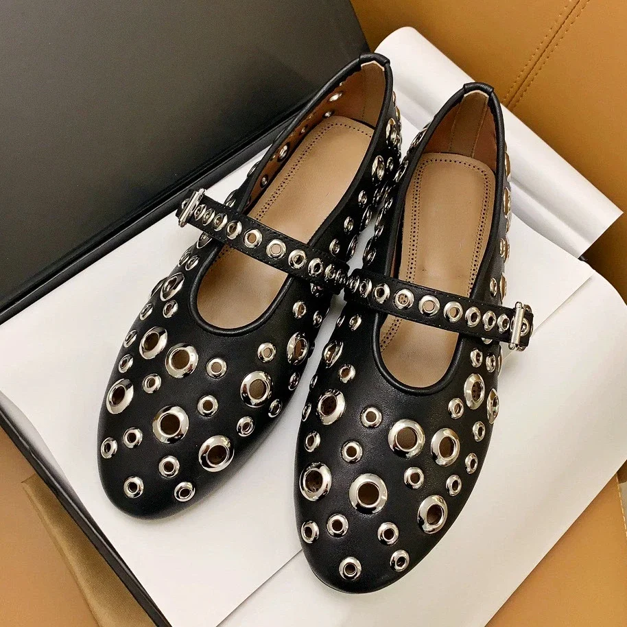 

Luxury Metal Decoration Rivet Flat Shoes Women One Line Buckle Mule Shoe Designer Shallow Mouth Round Toe Ballet Shoes Mary Jane