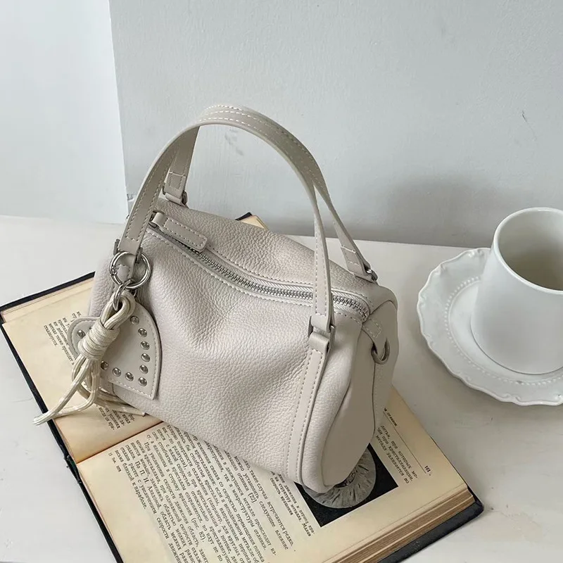 

Soft Leather Bowling Bag 2026 Mini Genuine Leather Handbag Strap and Pillow Pocket, Casual Style, Smooth Cowhide Bag