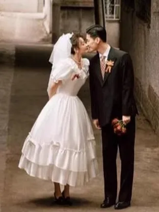 Seidensatin, helle Hochzeit, Dr. 2025, neues Hong Kong Sle Foto, Hepburn Forest System, Braut, Reisen, Oot, High-End-Sensation